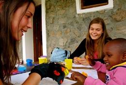 Chantiers Humanitaires : Tanzanie Chantiers Humanitaires : Tanzanie